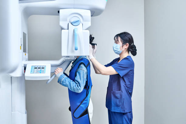 Best Weekend Emergency Dentist in Feather Sound, FL