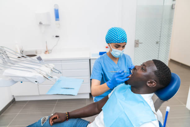 Best Holiday Emergency Dentist in Feather Sound, FL